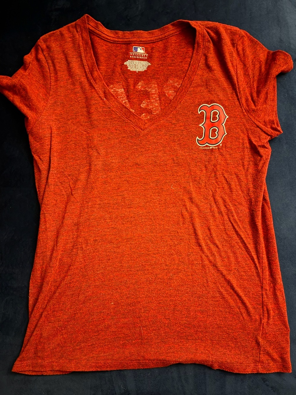 Boston Red Sox Great Catch V-Neck T-shirt Women’s